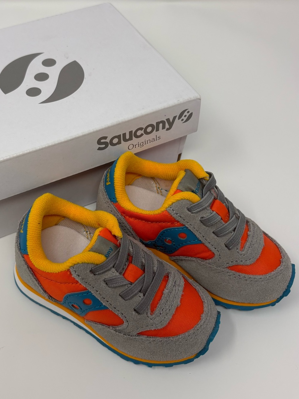 Saucony Baby Jazz lace-up Kids' Orange & Gray Retro Runner
